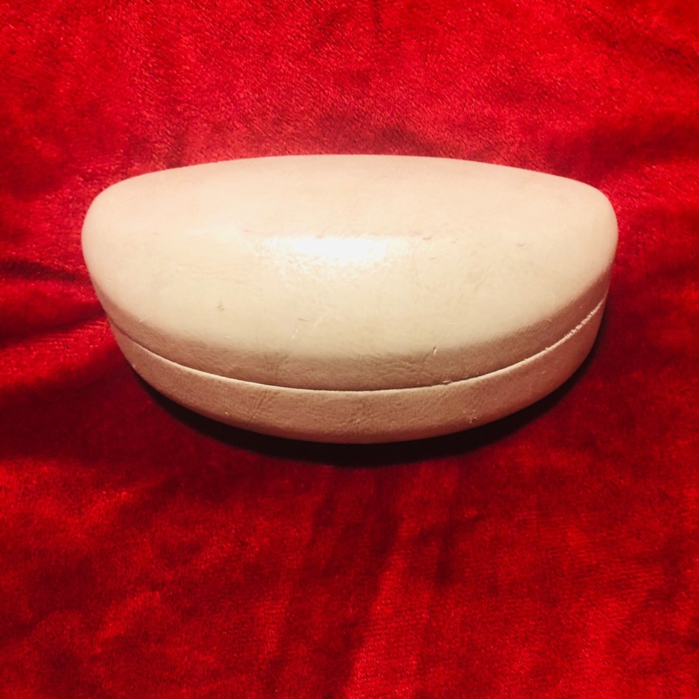 Large sunglass case - Picture 2 of 2